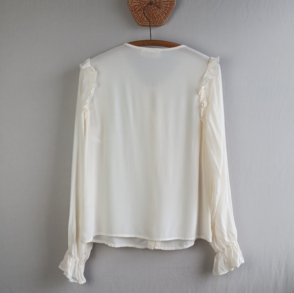 Line & Dot Tie Neck Ruffle Sleeve Semi Sheer Blouse Ivory Off White Size Small - Picture 5 of 5